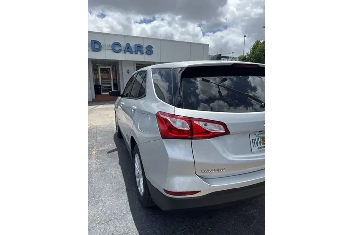 $7890 : Chevrolet Equinox 2020 LS 4d image 5