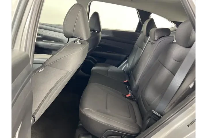 $27905 : Hyundai TUCSON 2025 AWD SE 4 image 5