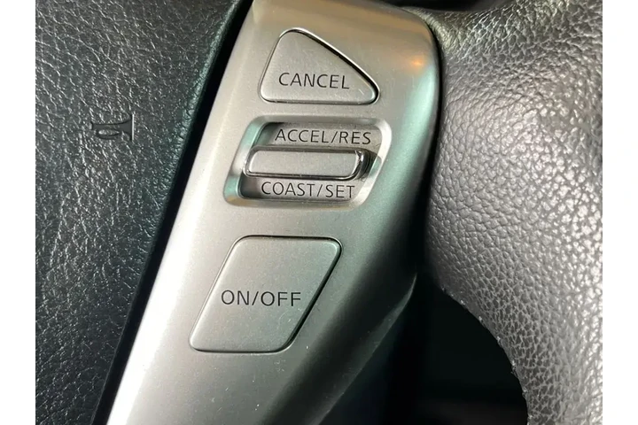 $10000 : Nissan Versa 2018 S 4dr Seda image 6