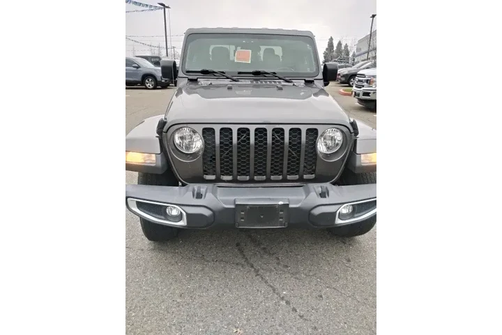 $30988 : Jeep Gladiator 2021 4x4 Spor image 1