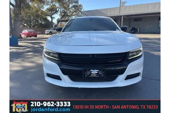 $13842 : Dodge Charger 2019 SXT 4dr S image 2