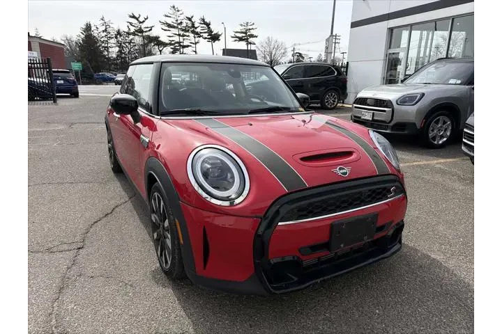 $24993 : MINI Hardtop 2 Door 2023 Coo image 2
