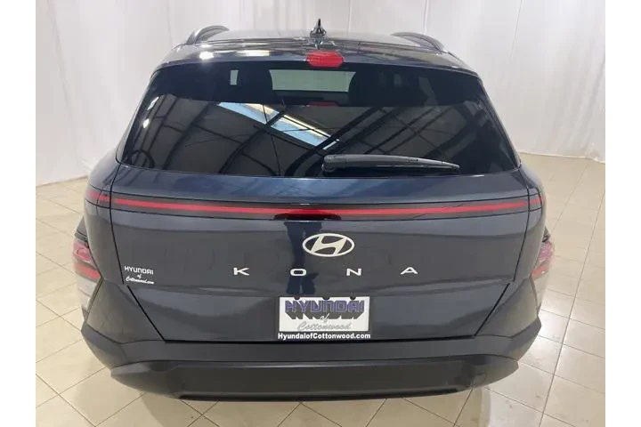 $23999 : Hyundai KONA 2024 SEL 4dr Cr image 4