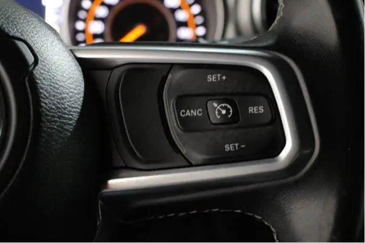 $33892 : Jeep Wrangler Unlimited 2019 image 9