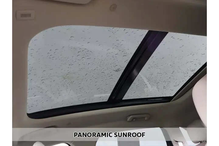 $34493 : Lincoln Nautilus 2022 AWD Re image 4