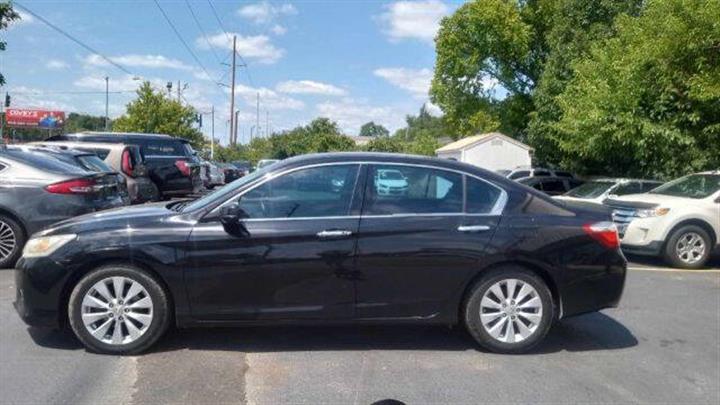 $12500 : 2014 Accord Touring image 3