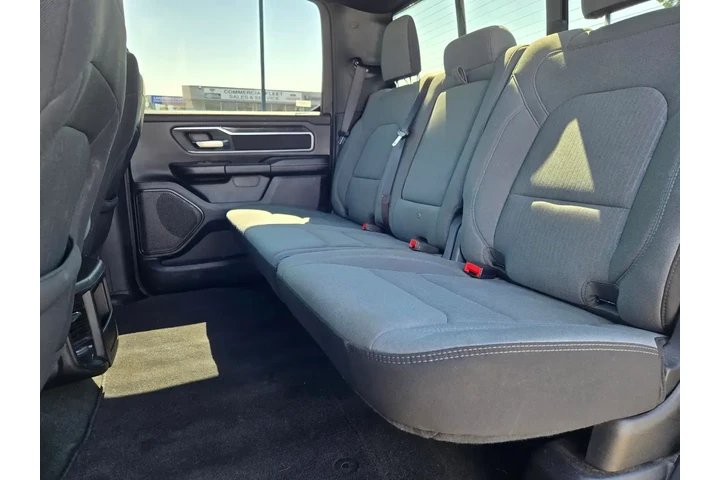 $27999 : Ram 1500 2023 4x2 Big Horn 4 image 10