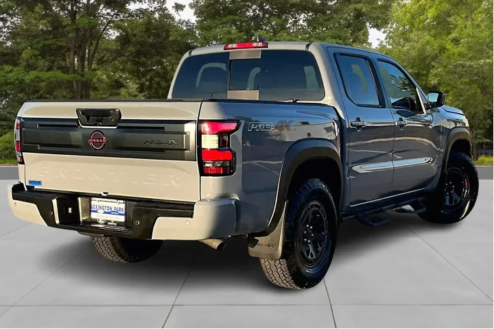 $40000 : Nissan Frontier 2025 4x4 PRO image 5