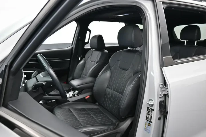 $37989 : Kia Telluride 2024 AWD EX 4d image 10
