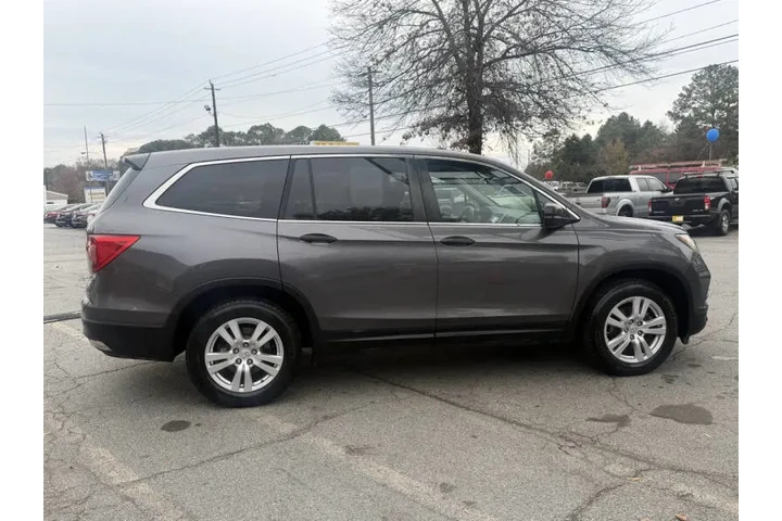 2016 Pilot LX image 5