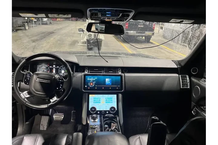 $19921 : 2016 Land Rover Range Rover S image 4