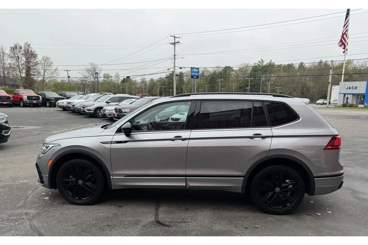 $22585 : 2022 Tiguan SE R-Line Black image 4