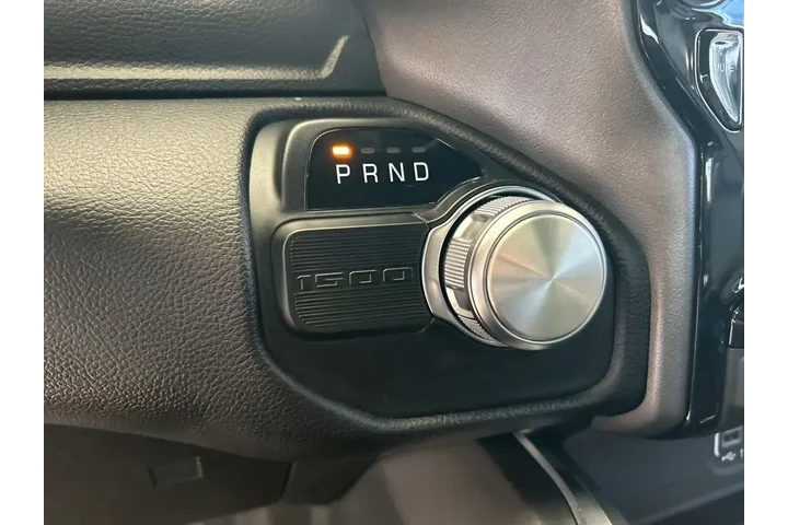 $32010 : Ram 1500 2021 4x2 Laramie 4d image 8