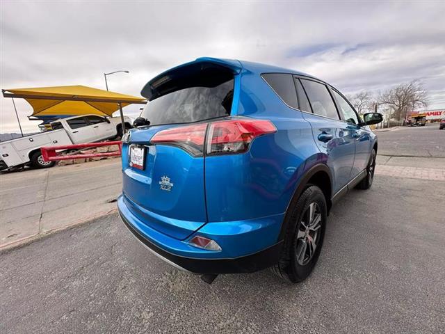 $23995 : Pre-Owned 2018 RAV4 XLE Sport image 6