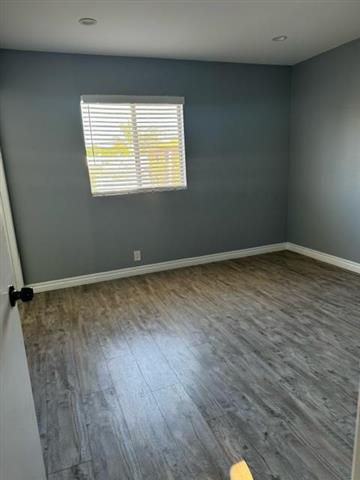 APT EN: 11901 VALERIO STREET image 2