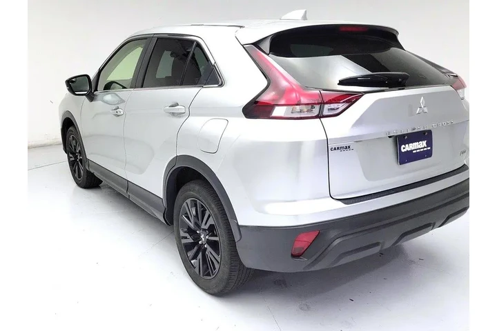 $19998 : Mitsubishi Eclipse Cross 202 image 7