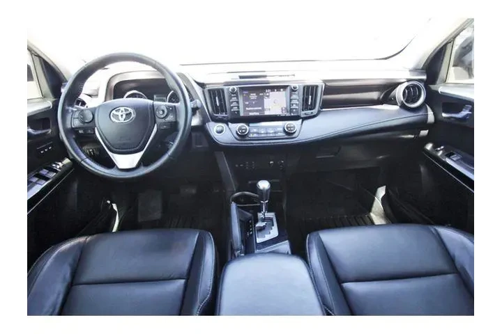 $23250 : Toyota RAV4 2018 Limited 4dr image 8