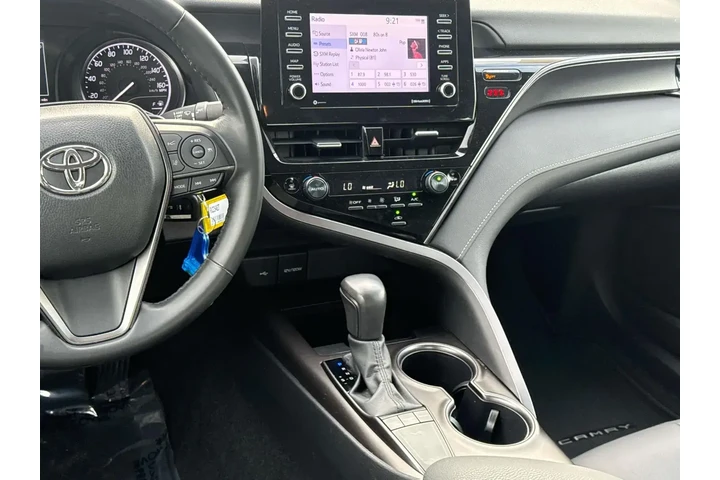 $27250 : Toyota Camry 2024 SE 4dr Sed image 8