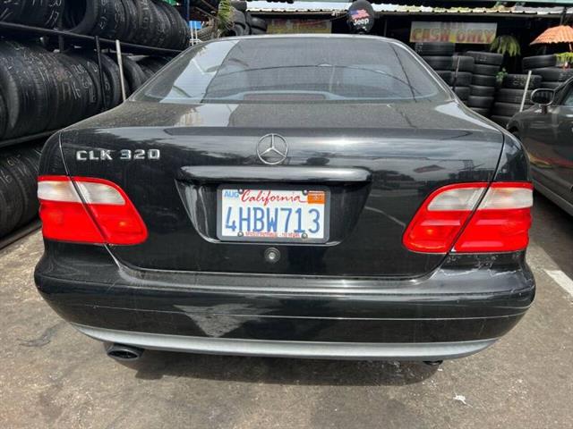 $2800 : 1999 Mercedes-Benz CLK CLK 320 image 1