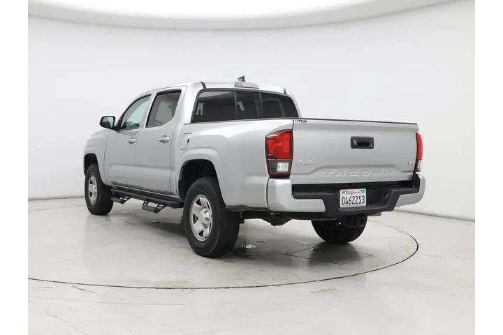$37998 : Toyota Tacoma 2023 4x4 SR V6 image 2