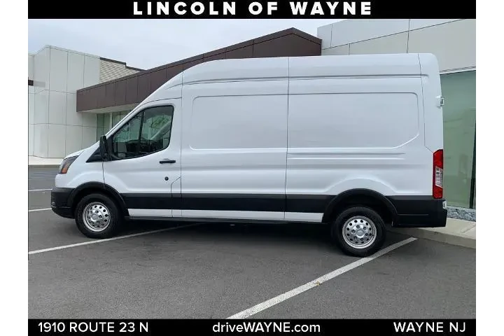 $38494 : Ford Transit 2023 AWD 250 3d image 2