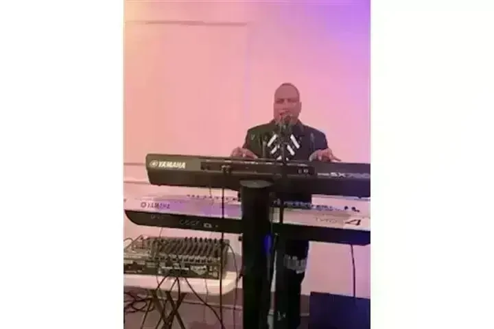 ⏭CONDUCTORA INMEDIATA! 💲20/hr image 2