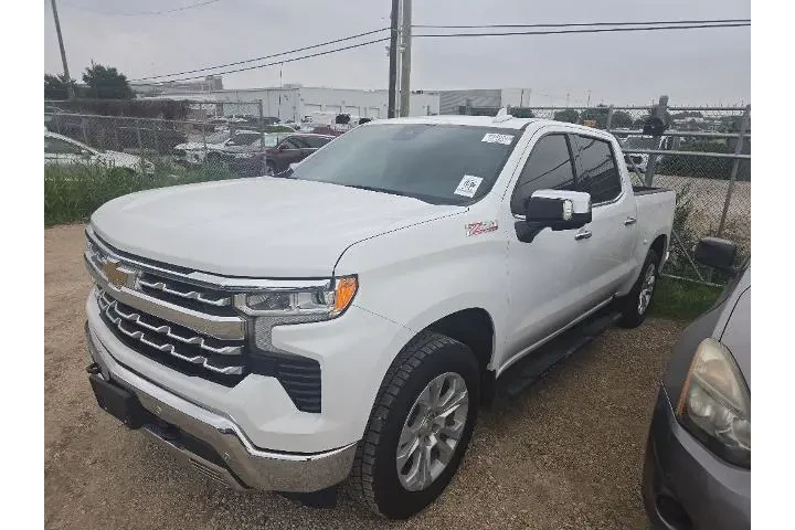 $38765 : Chevrolet Silverado 1500 202 image 1