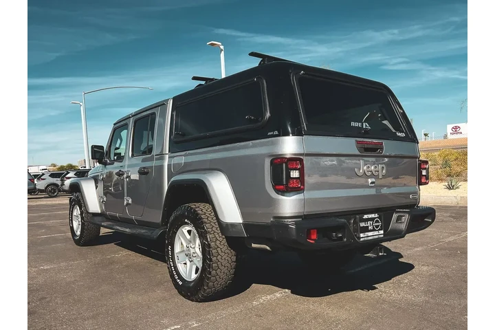 $30477 : Jeep Gladiator 2020 4x4 Over image 6