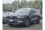 Ford Escape Plug-In Hybrid 2