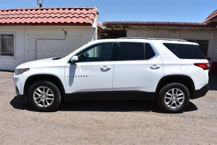 $18995 : 2019 Traverse LT Cloth FWD image 2