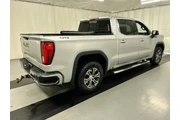 $30126 : GMC Sierra 1500 2020 4x4 SLE thumbnail