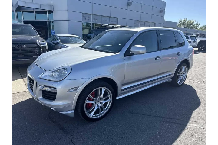 $18710 : 2008 Cayenne GTS image 3