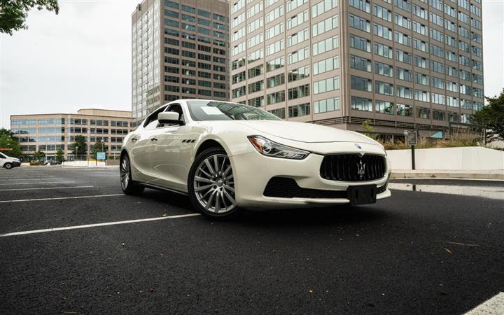 $20000 : 2015 MASERATI GHIBLI image 2