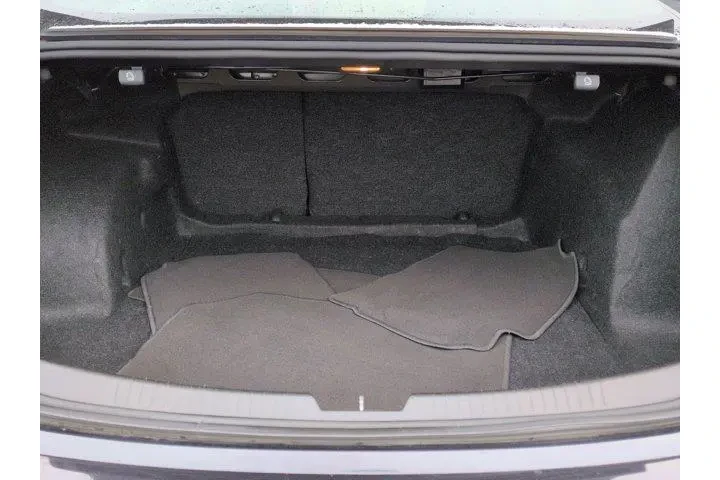 $15771 : Chevrolet Malibu 2023 LT 4dr image 6