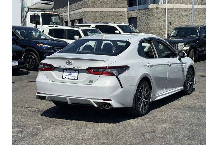 $26298 : Toyota Camry 2023 AWD SE 4dr image 8