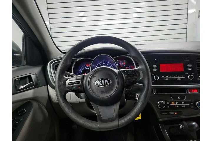 $10599 : Kia Optima 2015 LX 4dr Sedan image 10