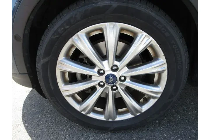 $13844 : Ford Escape 2018 Titanium 4d image 5