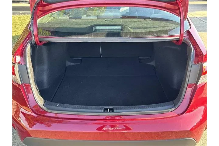 $20650 : Toyota Corolla 2024 LE 4dr S image 6