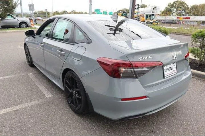 $21874 : Honda Civic 2025 Sport 4dr S image 8