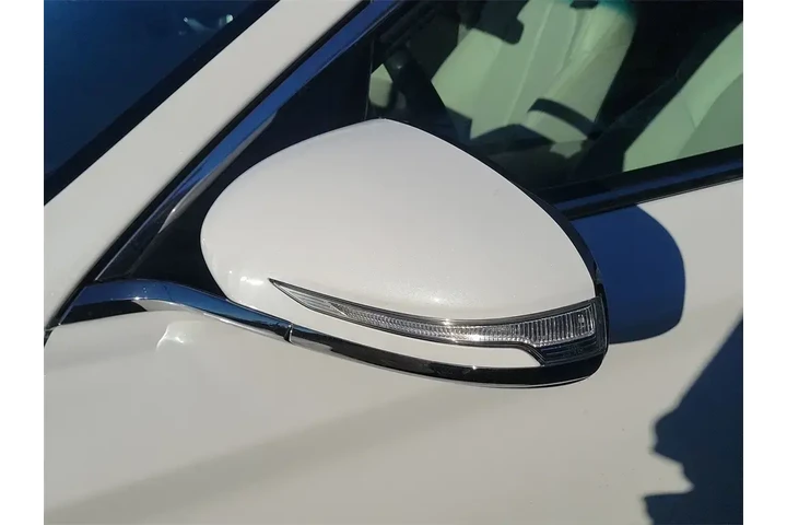 $34955 : Genesis G70 2025 2.5T Standa image 6