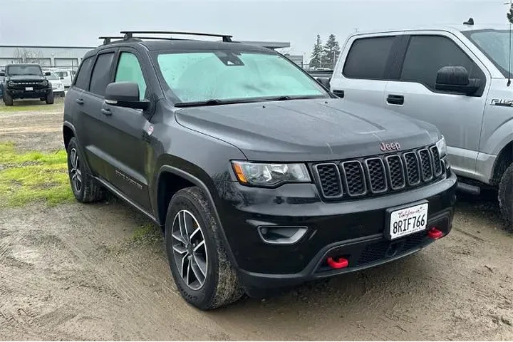 $29179 : Jeep Grand Cherokee 2020 4x4 image 2