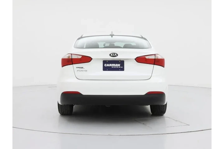 $12998 : Kia Forte 2015 LX 4dr Sedan image 6