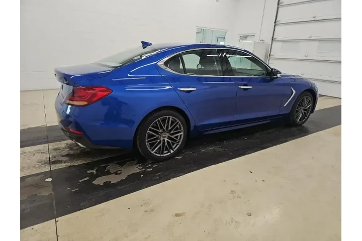 $18990 : Genesis G70 2019 AWD 2.0T Ad image 4