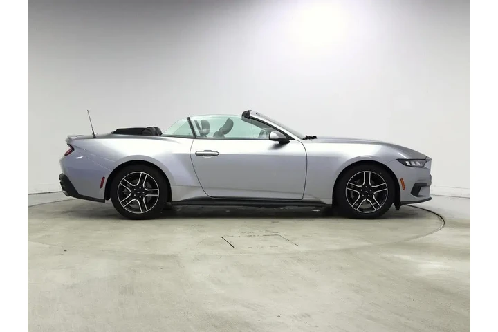 $28998 : Ford Mustang 2024 EcoBoost 2 image 7