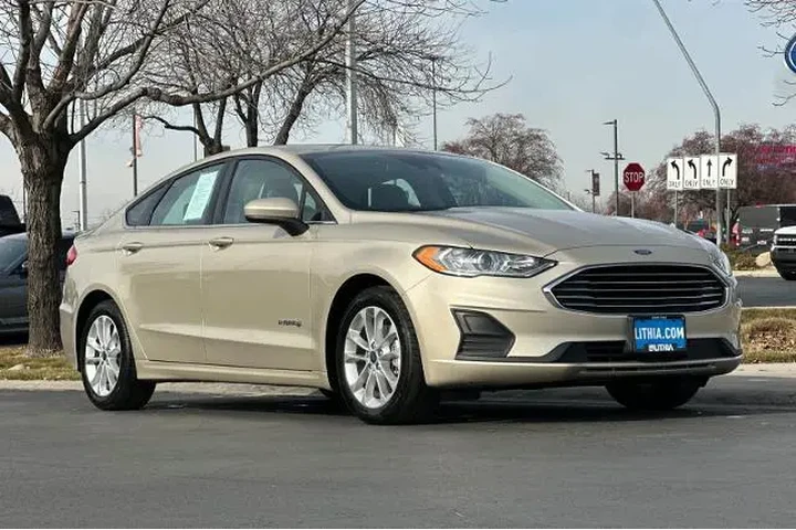 $17995 : Ford Fusion Hybrid 2019 SE 4 image 9