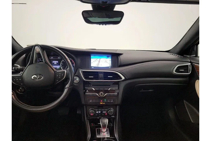 $14599 : INFINITI QX30 2017 AWD Premi image 9