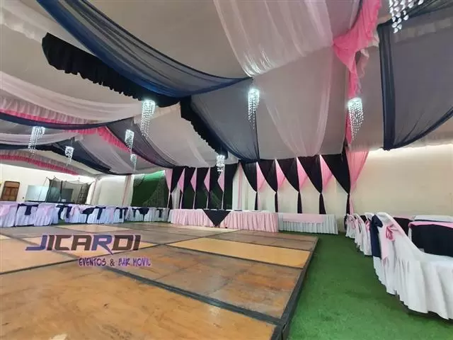 Banquetes y Carpas Elegantes image 1