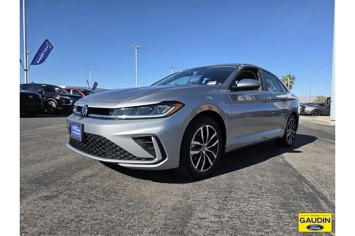 $20731 : Volkswagen Jetta 2025 SE 4dr image 3