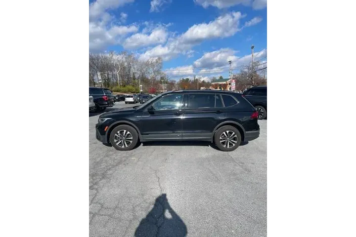 $22888 : Volkswagen Tiguan 2024 AWD S image 2