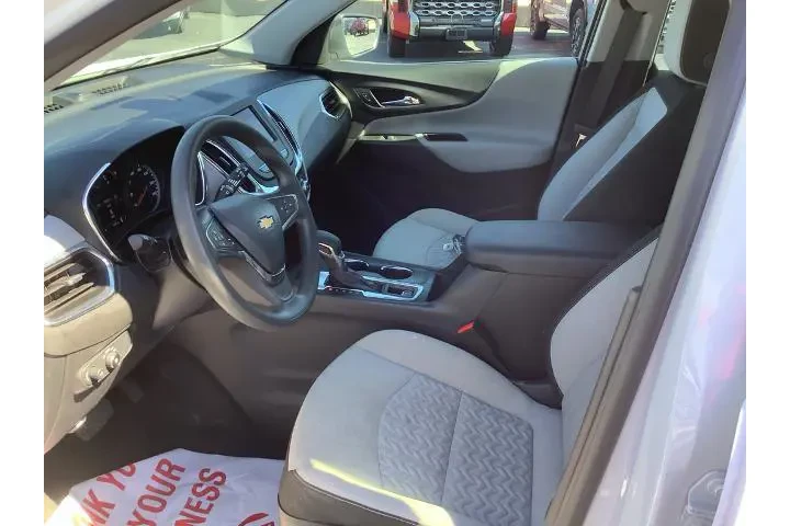 $25950 : Chevrolet Equinox 2023 LS 4d image 10